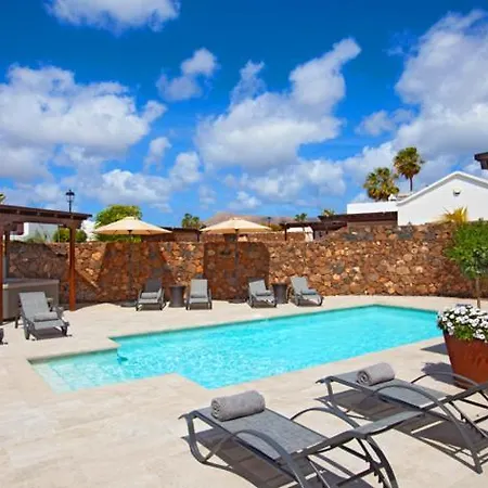Villa Montana By Lanzarote Leisure *